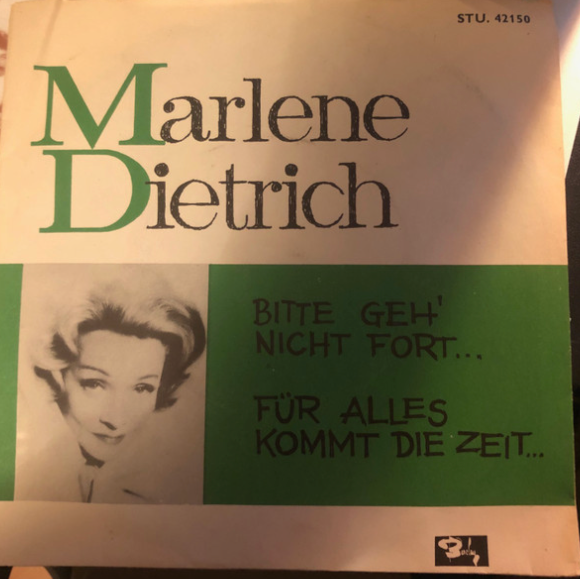 Marlene Dietrich | Don't Go Away... (Denmark)