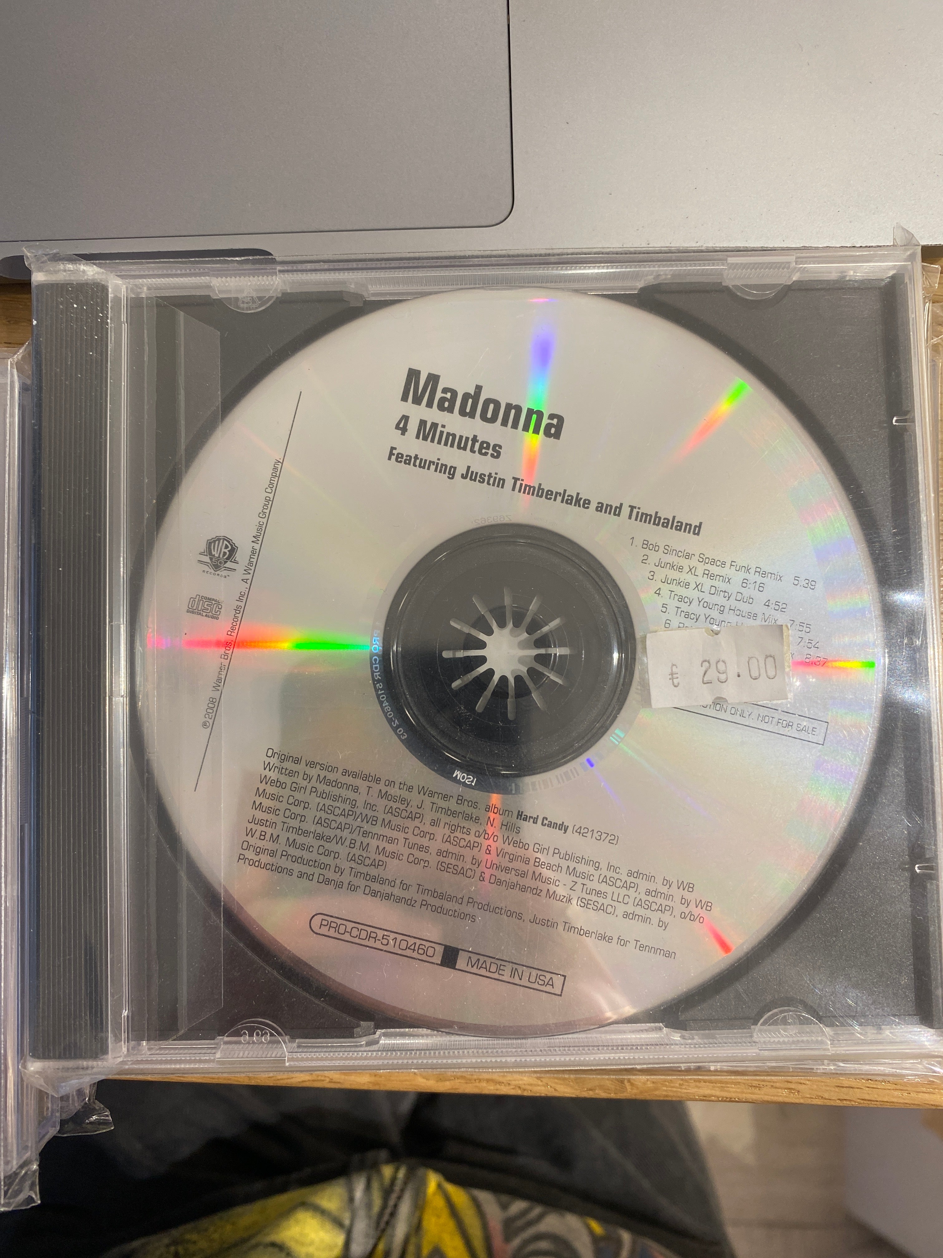 Madonna | 4 minutes feat. Justin Timberlake (US promo)