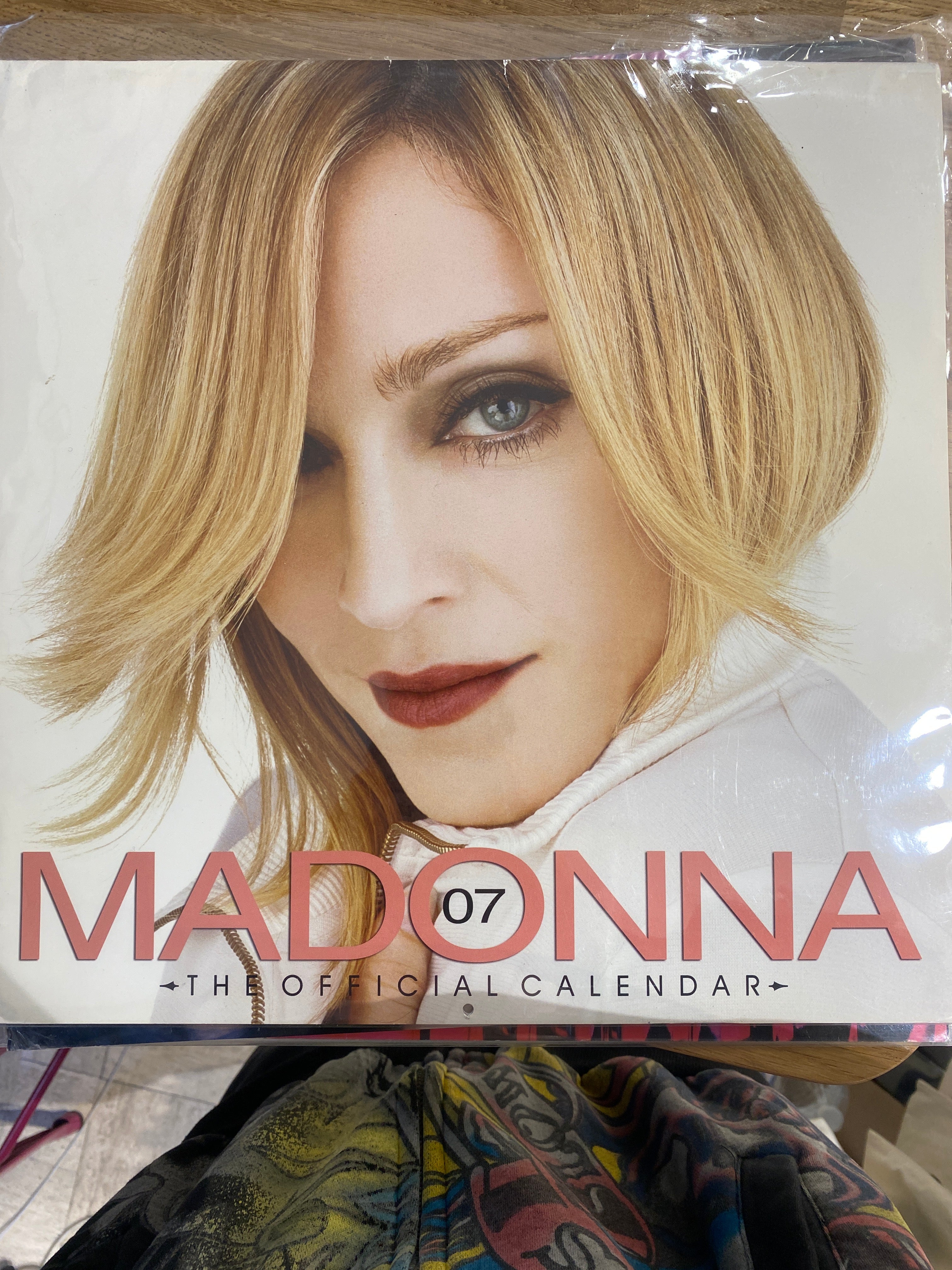 Madonna | Calendar (2007)